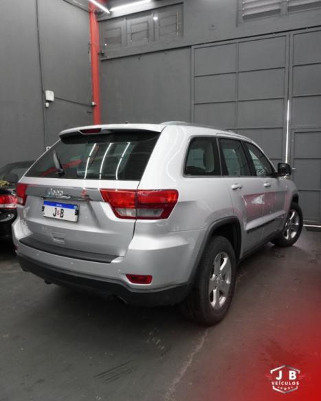 JEEP Grand Cherokee 3.6 V6 24V 4P 4X4 LAREDO AUTOMTICO, Foto 4