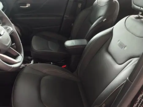 JEEP Renegade 1.3 16V 4P FLEX T270 LONGITUDE TURBO AUTOM�TICO, Foto 10