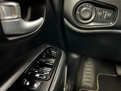 JEEP Renegade 1.3 16V 4P FLEX T270 LONGITUDE TURBO AUTOM�TICO, Foto 8