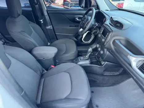 JEEP Renegade 1.8 16V 4P FLEX SPORT AUTOMÁTICO, Foto 10 JEEP Renegade 1.8 16V 4P FLEX SPORT AUTOMÁTICO, Foto 10