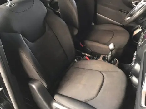 JEEP Renegade 1.8 16V 4P FLEX SPORT, Foto 10 JEEP Renegade 1.8 16V 4P FLEX SPORT, Foto 10