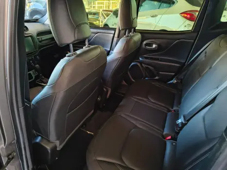 JEEP Renegade 1.8 16V 4P FLEX LONGITUDE AUTOMÁTICO, Foto 16 JEEP Renegade 1.8 16V 4P FLEX LONGITUDE AUTOMÁTICO, Foto 16