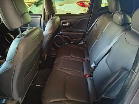 JEEP Renegade 1.8 16V 4P FLEX LONGITUDE AUTOMÁTICO, Foto 17 JEEP Renegade 1.8 16V 4P FLEX LONGITUDE AUTOMÁTICO, Foto 17