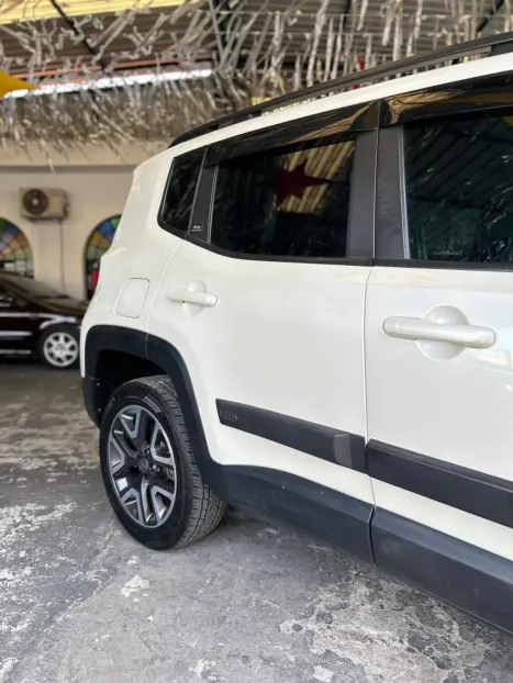 JEEP Renegade 2.0 16V 4P TURBO DIESEL LONGITUDE 4X4 AUTOM�TICO, Foto 9