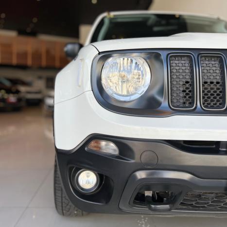 JEEP Renegade 2.0 16V 4P TURBO DIESEL MOAB 4X4 AUTOM�TICO, Foto 4