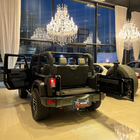 JEEP Wrangler 3.8 V6 12V SPORT TETO R�GIDO AUTOM�TICO, Foto 18
