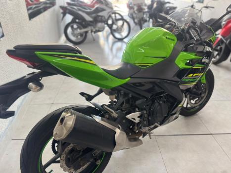 KAWASAKI Ninja 400 , Foto 7