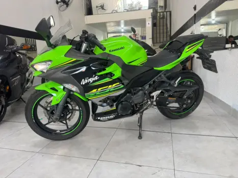 KAWASAKI Ninja 400 , Foto 12