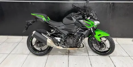 KAWASAKI Z 400 ABS, Foto 5