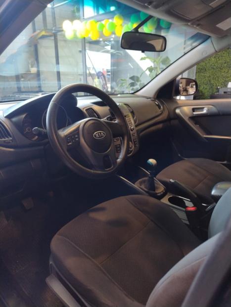 KIA Cerato Sedan 1.6 16V 4P EX, Foto 6