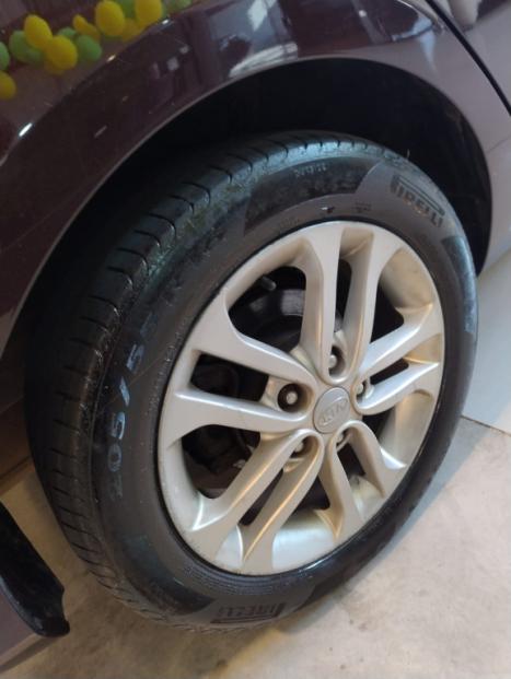 KIA Cerato Sedan 1.6 16V 4P EX, Foto 10