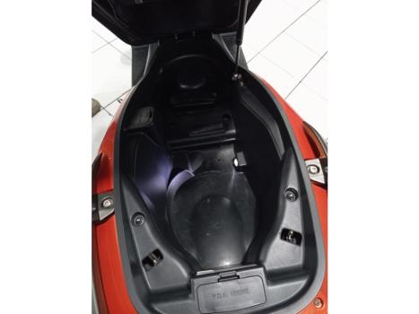 KYMCO Downtown 300i ABS, Foto 9