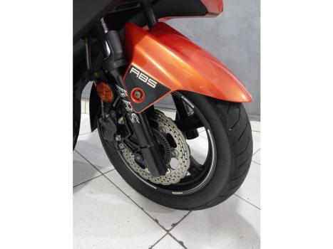 KYMCO Downtown 300i ABS, Foto 14