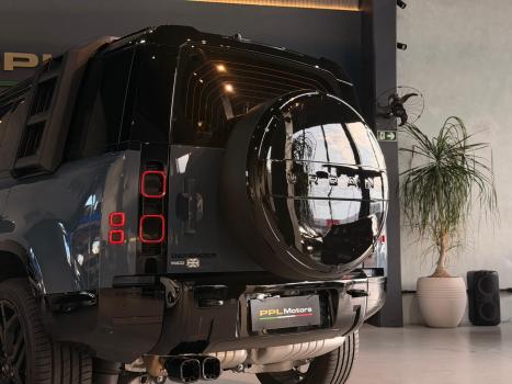 LAND ROVER Defender 110 , Foto 13