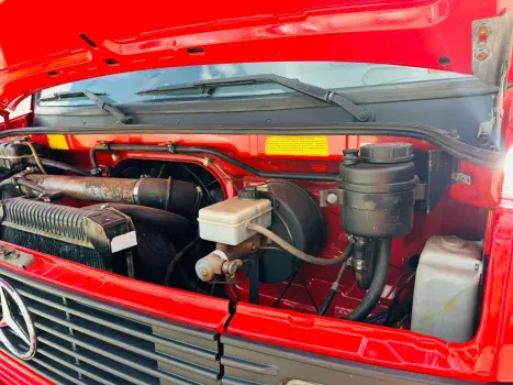 MERCEDES-BENZ 710 PLUS, Foto 10