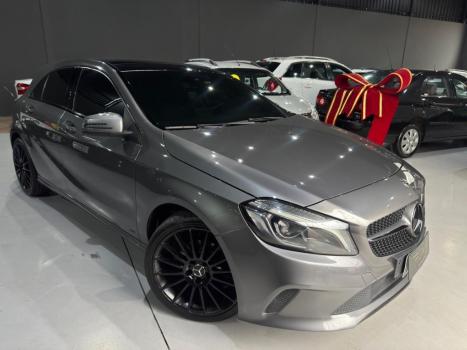 MERCEDES-BENZ A 200 Sedan , Foto 16