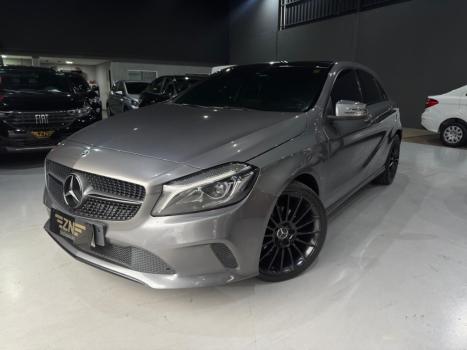 MERCEDES-BENZ A 200 Sedan , Foto 21