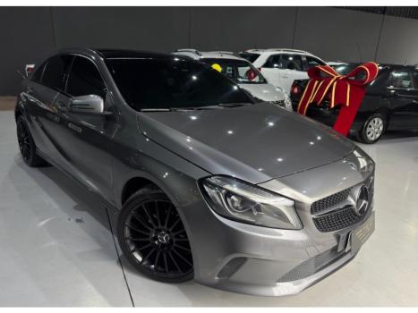 MERCEDES-BENZ A 200 Sedan , Foto 22
