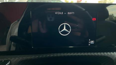 MERCEDES-BENZ A 200 Sedan , Foto 5