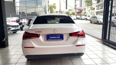 MERCEDES-BENZ A 200 Sedan , Foto 10