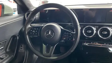 MERCEDES-BENZ A 200 Sedan , Foto 13