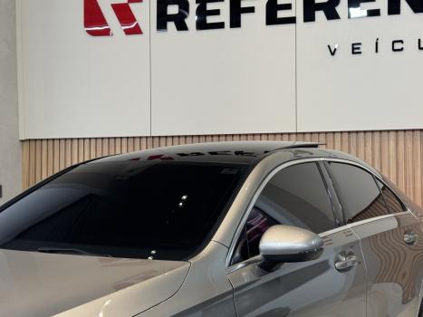 MERCEDES-BENZ A 200 Sedan 1.3 16V 4P CGI ADVANCE 7G-TRONIC DCT AUTOM�TICO, Foto 4
