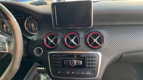 MERCEDES-BENZ A 45 AMG , Foto 17