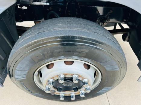 MERCEDES-BENZ Atego 2426 6X2, Foto 3