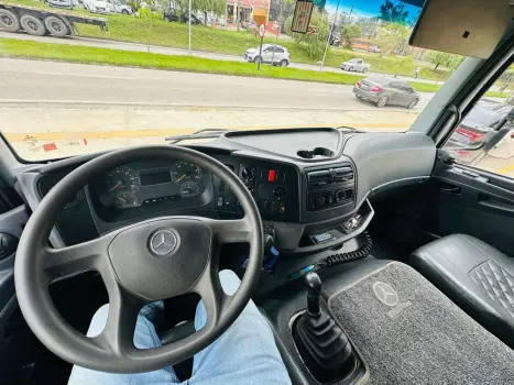 MERCEDES-BENZ Atego 2426 6X2, Foto 6