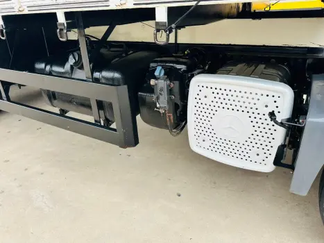 MERCEDES-BENZ Atego 2426 6X2, Foto 10