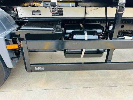 MERCEDES-BENZ Atego 2426 6X2, Foto 15