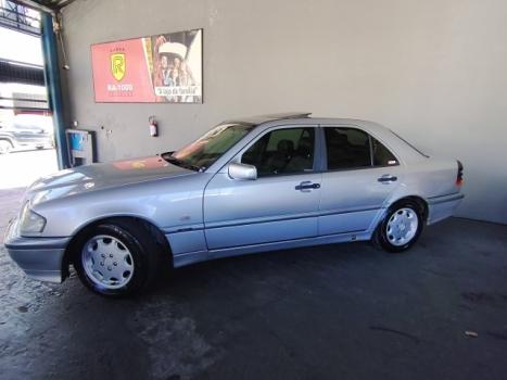 MERCEDES-BENZ C 180 1.8 16V 4P CGI CLASSIC AUTOMTICO, Foto 3