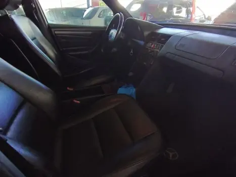 MERCEDES-BENZ C 180 1.8 16V 4P CGI CLASSIC AUTOMTICO, Foto 9