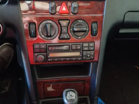 MERCEDES-BENZ C 180 1.8 16V 4P CGI CLASSIC AUTOMTICO, Foto 15