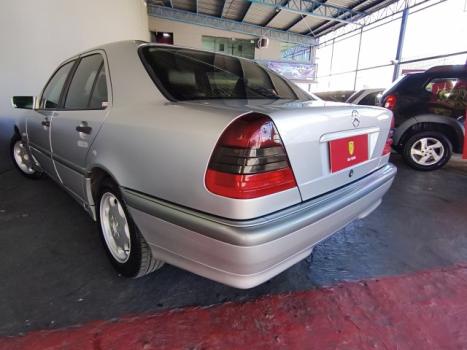 MERCEDES-BENZ C 180 1.8 16V 4P CGI CLASSIC AUTOMTICO, Foto 18