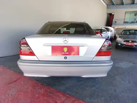 MERCEDES-BENZ C 180 1.8 16V 4P CGI CLASSIC AUTOMTICO, Foto 21