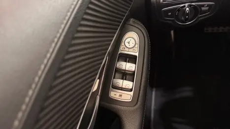MERCEDES-BENZ C 180 1.6 16V 4P CGI  TURBO AUTOM�TICO, Foto 23