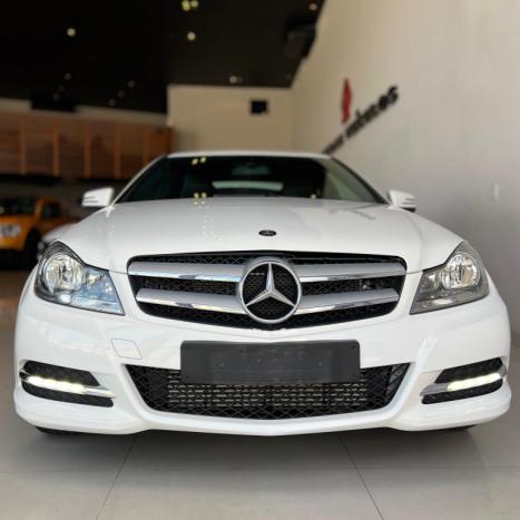 MERCEDES-BENZ C 180 1.8 16V 4P CGI CLASSIC TURBO AUTOM�TICO, Foto 2