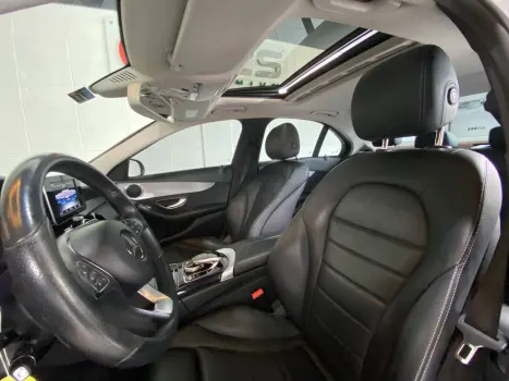 MERCEDES-BENZ C 250 2.0 16V 4P CGI AVANTGARDE 9-GTRONIC AUTOM�TICO, Foto 16