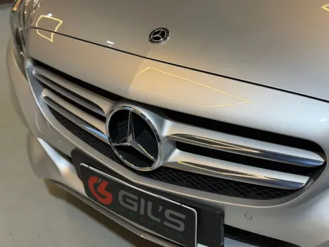 MERCEDES-BENZ C 250 2.0 16V 4P CGI AVANTGARDE 9-GTRONIC AUTOM�TICO, Foto 5
