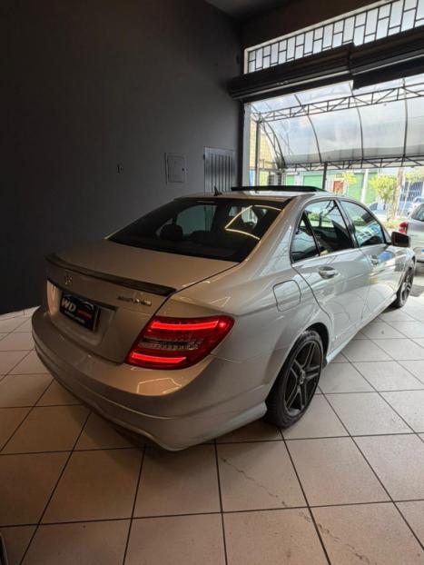 MERCEDES-BENZ C 250 2.0 16V 4P CGI SPORT TURBO AUTOM�TICO, Foto 5