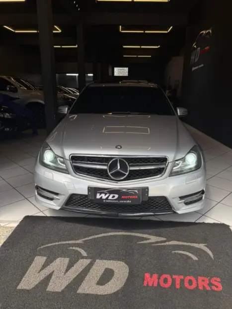 MERCEDES-BENZ C 250 2.0 16V 4P CGI SPORT TURBO AUTOM�TICO, Foto 9