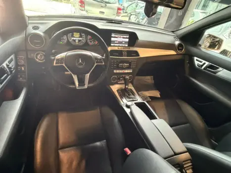 MERCEDES-BENZ C 250 2.0 16V 4P CGI SPORT TURBO AUTOM�TICO, Foto 10