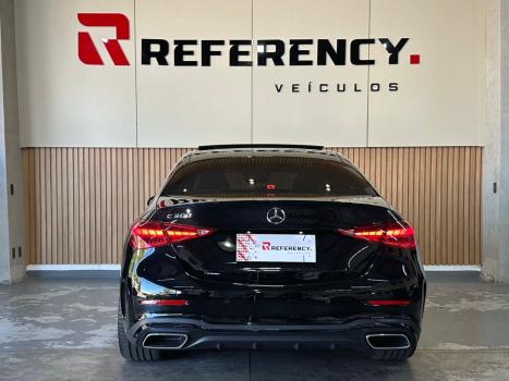 MERCEDES-BENZ C 300 2.0 16V 4P EQ BOOST TURBO H�BRIDO AMG LINE 9G-TRONIC AUTOM�TICO, Foto 4