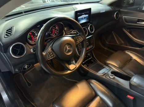 MERCEDES-BENZ CLA 180 , Foto 18