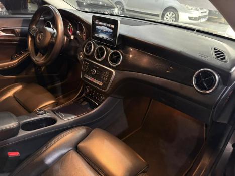 MERCEDES-BENZ CLA 180 , Foto 22