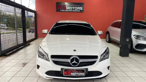 MERCEDES-BENZ CLA 180 1.6 16V 4P CGI TURBO 7G-TRONIC AUTOM�TICO DCT, Foto 2