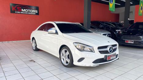 MERCEDES-BENZ CLA 180 1.6 16V 4P CGI TURBO 7G-TRONIC AUTOM�TICO DCT, Foto 2