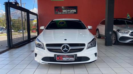 MERCEDES-BENZ CLA 180 1.6 16V 4P CGI TURBO 7G-TRONIC AUTOM�TICO DCT, Foto 3