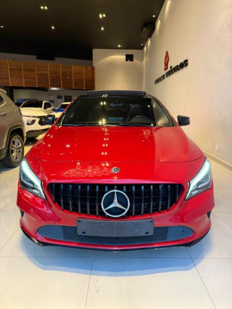 MERCEDES-BENZ CLA 200 1.6 4P FIRST EDITION TURBO AUTOMATIZADO, Foto 2